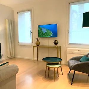 Live In The Heart Of , Venice Italy